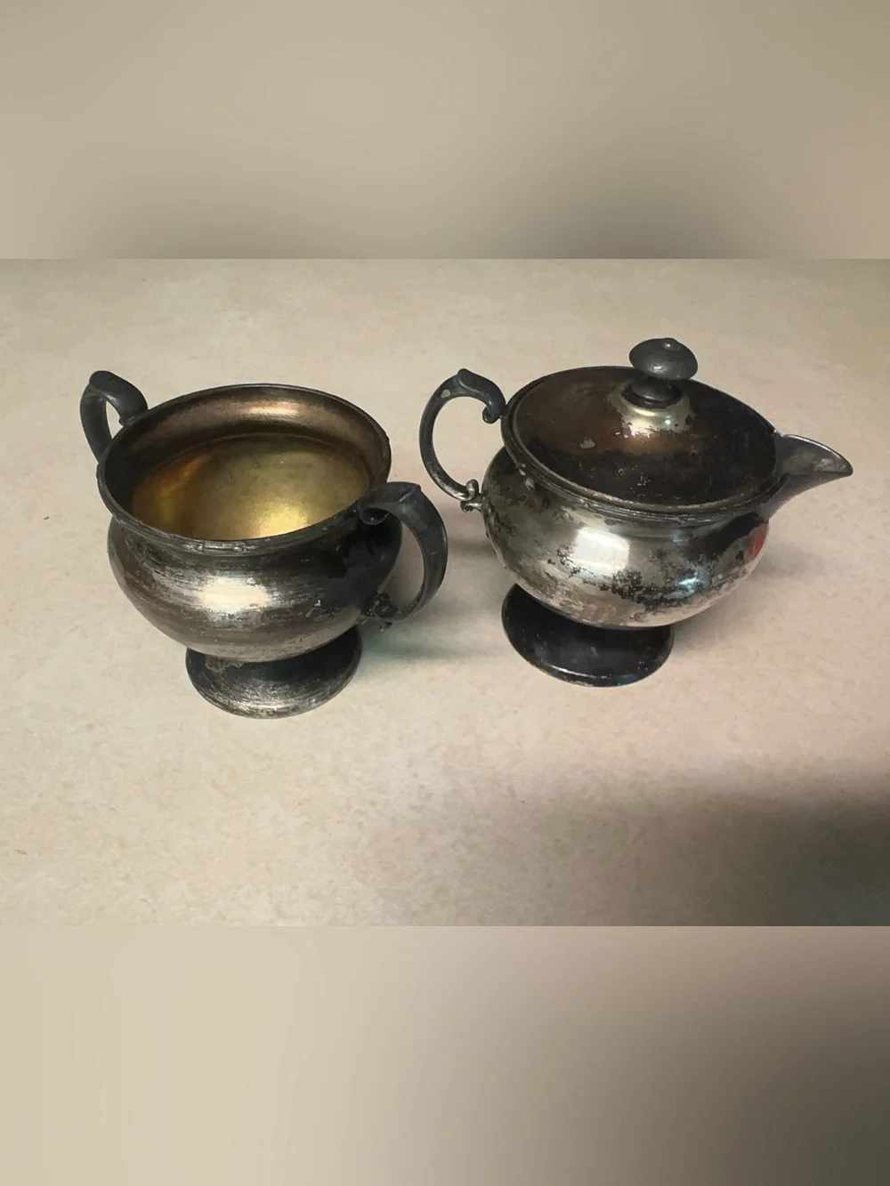 Vintage Apollo Sheffield nickel silver creamer and sugar bowls dishes with lid